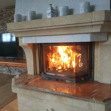 Na Zemi 211,